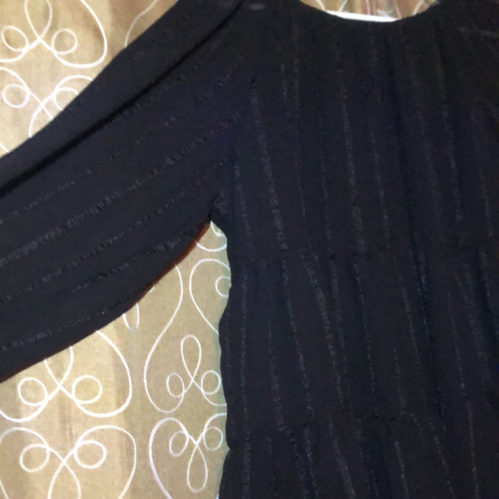 Andrèe solid black top - Picture 2 of 3
